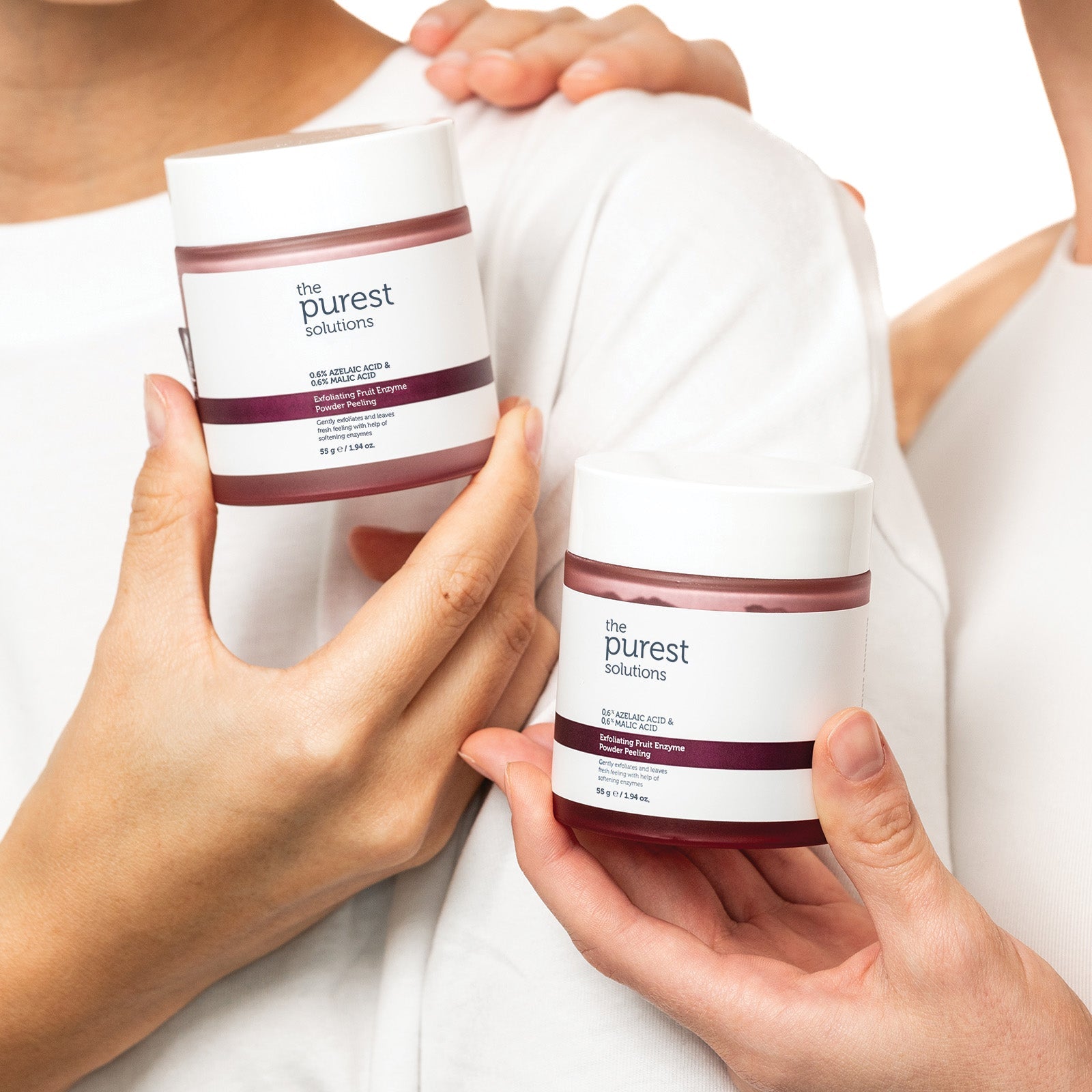 iki tane kırmızı toz peeling